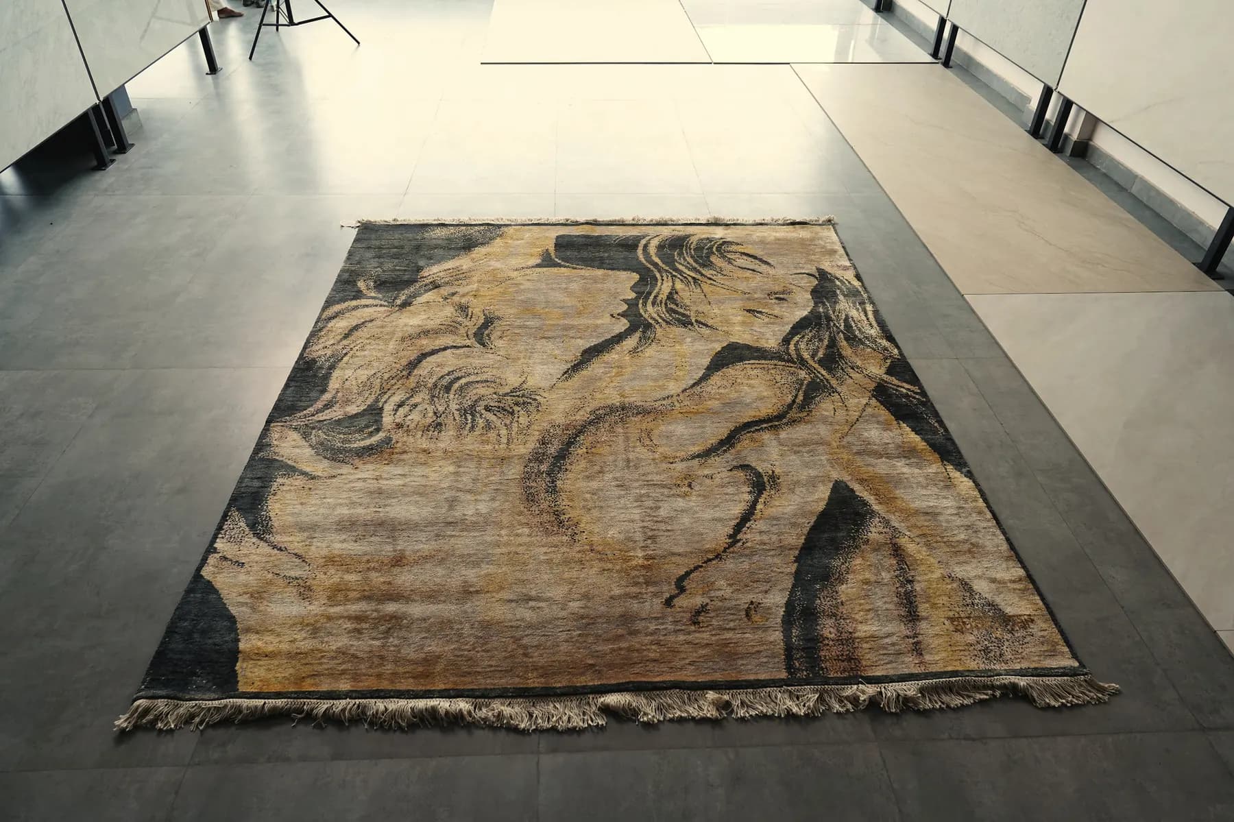 Alingana, a slate and sand Shallymar rug seen close